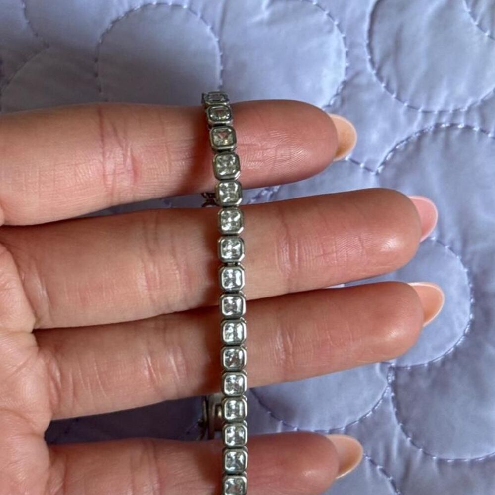 Unbranded Women's Silver and Grey Jewelry